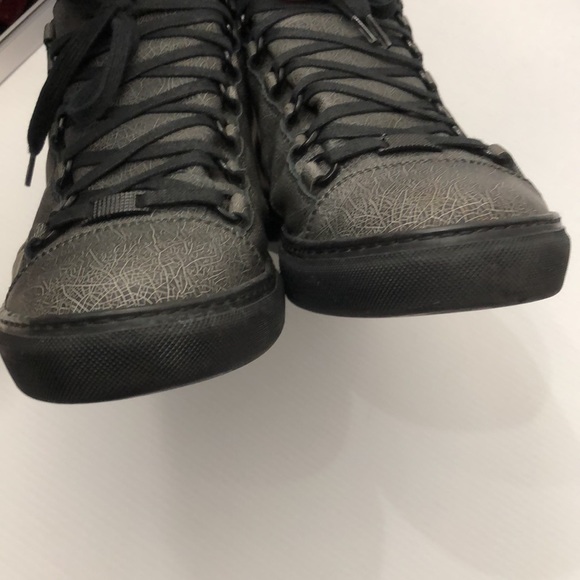 BALENCIAGA GREY LEATHER HIGH ARENA SNEAKERS MENS SIZE 45 - Picture 10 of 16